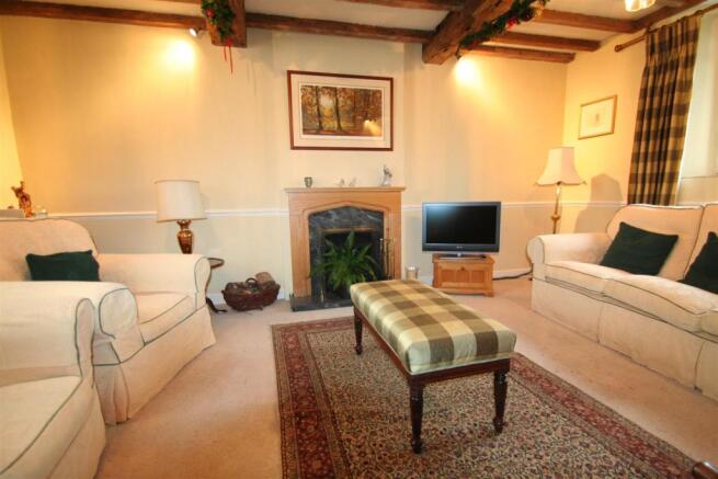 Sitting room.jpg