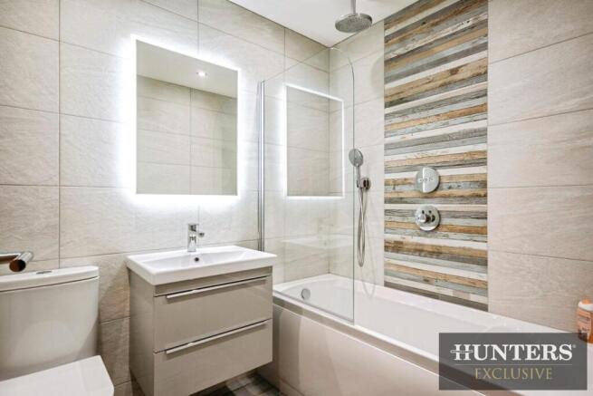 2 bed Apartment for sale Image 10