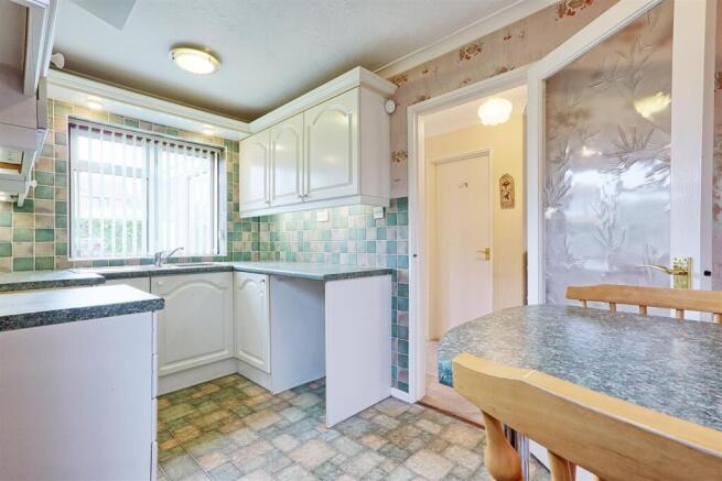 IMG_0926_7_8_easyHDR-interior3.jpg