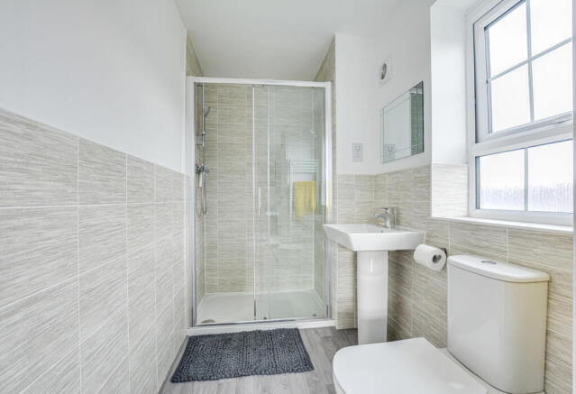 Ensuite bathroom