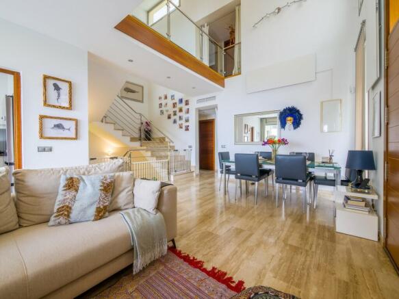 20240527-P1511114-HD