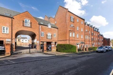 Cherwell Court, Banbury