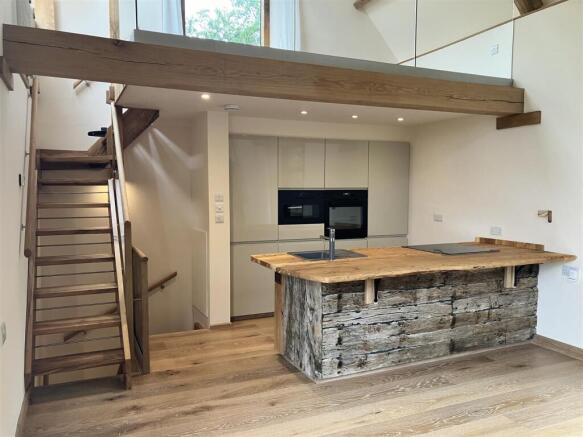Kitchen.JPG