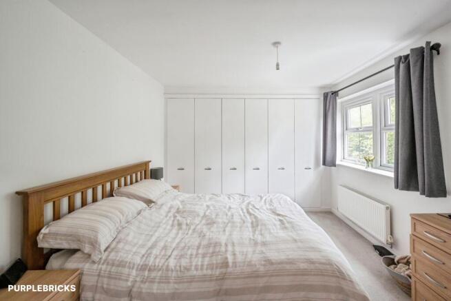 4 bed Detached for sale Image 4