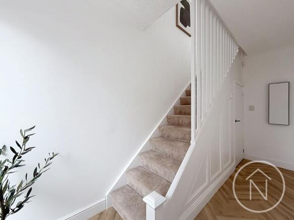 3 bed Semi-Detached for sale Image 11