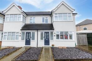 Flat 1, 4a, Ashburton Road, Ruislip HA4 6AD