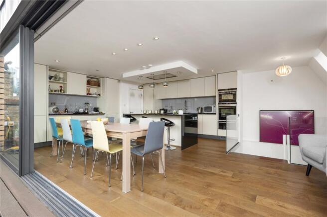 Kitchen/Dining Room