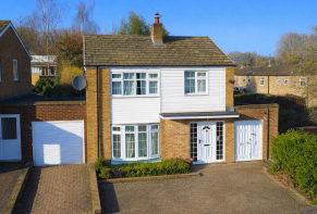 8, Uranus Road, Hemel Hempstead HP2 5QF