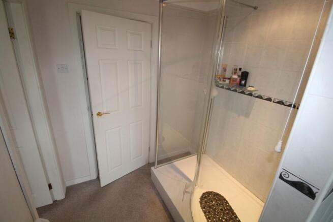 Master En-suite