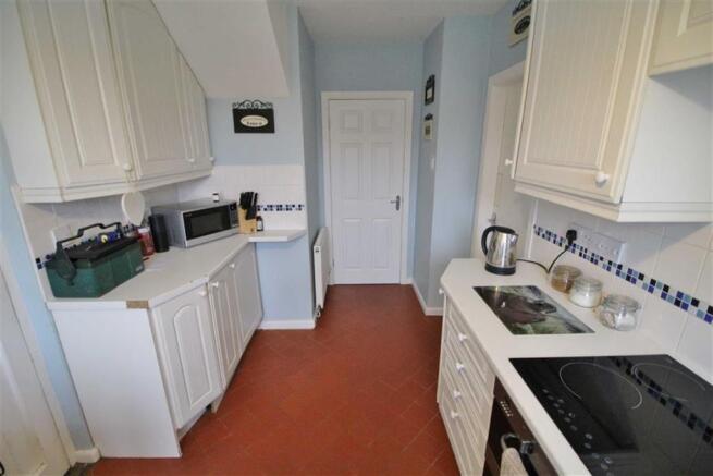 Kitchen Further Image