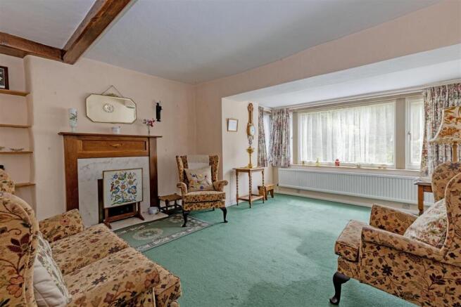 Reception Room-1.jpg