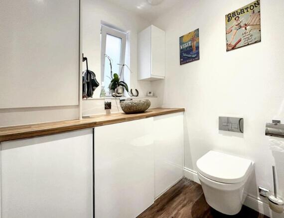 68 Tumulus Road photo 4