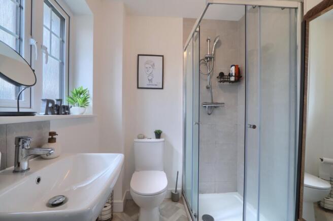 3 bed Semi-Detached for sale Image 11