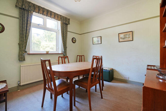 3 bed Bungalow for sale Image 11
