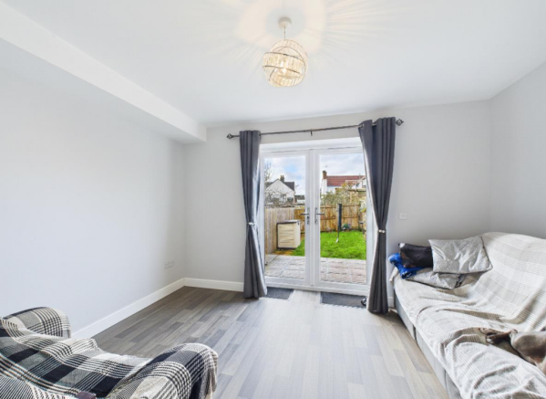 modern two bedroom terraced house (3).png