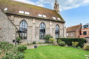8 St Johns Court, Ship Street, Shoreham-by-sea BN43 5EB