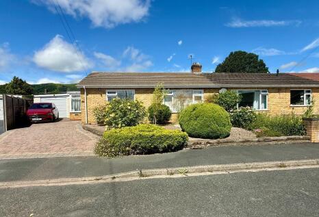 Bredon Grove, Poolbrook, Malvern, Worcestershire, WR14 3JR