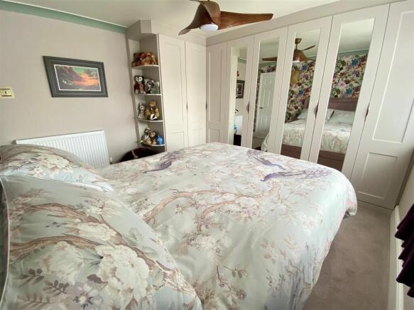 KEATSBED1.jpg
