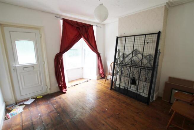 Front Sitting Room