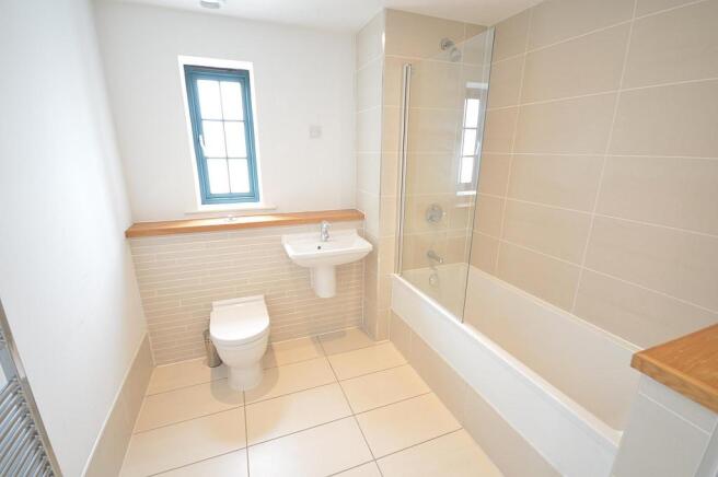 Main Bathroom