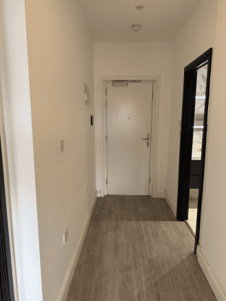 1 bed Apartment to rent Image 5
