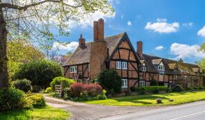 Malt Cottage, Church Road, Warwick CV35 9EW