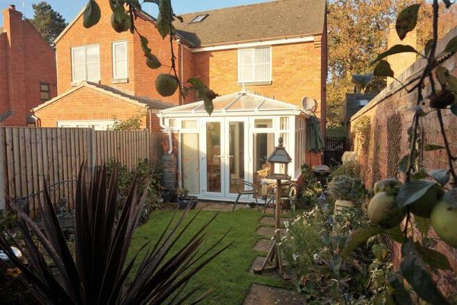 Garden 3