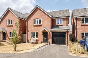 12, Pear Close, Exeter EX5 7HX