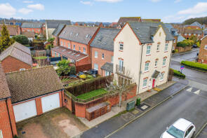 29, Bullfinch Rise, Bracknell RG12 8BS