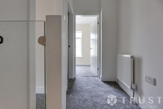 2 bed Terraced for sale Image 10