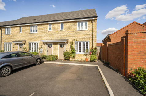 Luckett Close, Faringdon, Oxfordshire, SN7