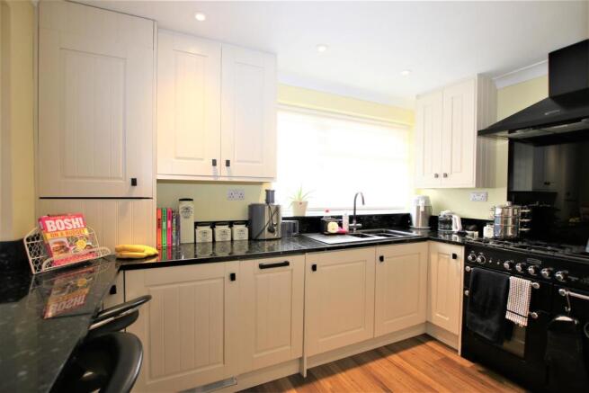 Kitchen / Breakfast Room