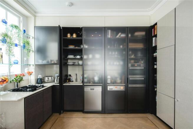 Kitchen (Closed)