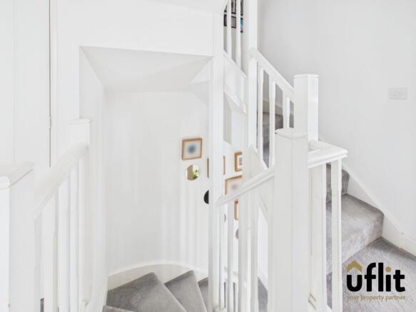4 bed Town House for sale Image 12