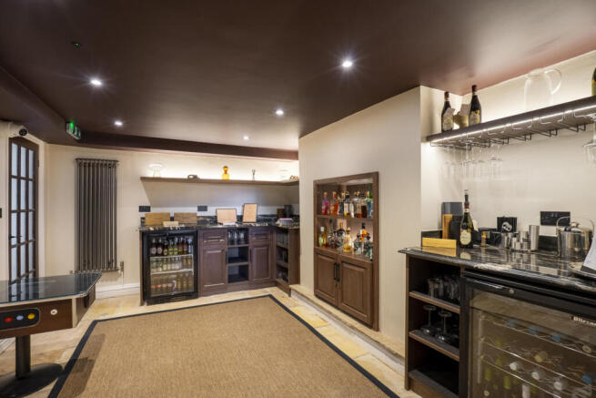 12 bed Terraced for sale Image 4