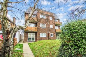 9, 41 Freeland Court, Station Road, Sidcup DA15 7EF