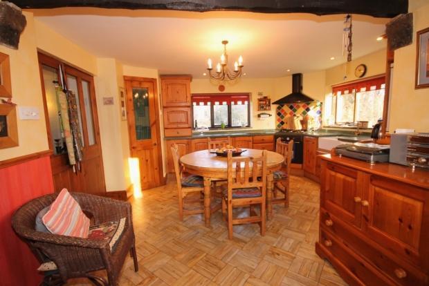 Dining Kitchen