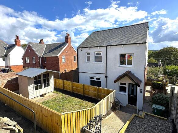 3 bed Detached to rent Image 12
