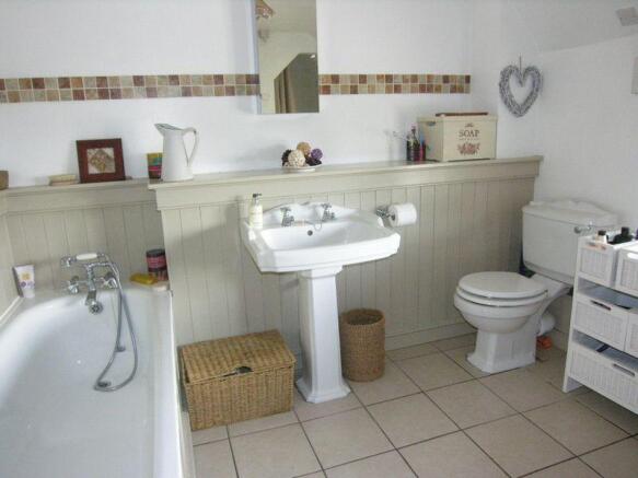 Photo 10
