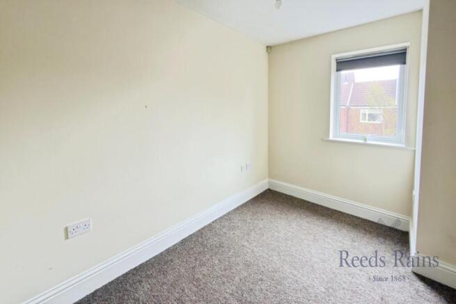 2 bed Apartment for sale Image 5