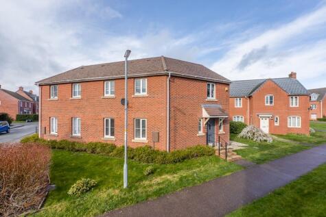 NN14 Oakwood Close, Desborough