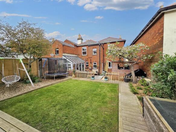 Garden Rear.jpg