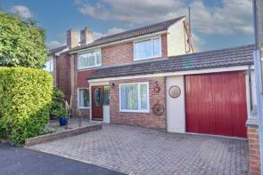 31, Alameda Way, Waterlooville PO7 5HA