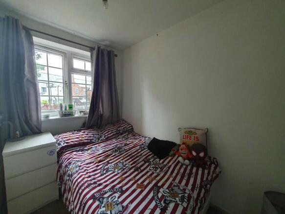 Photo 4