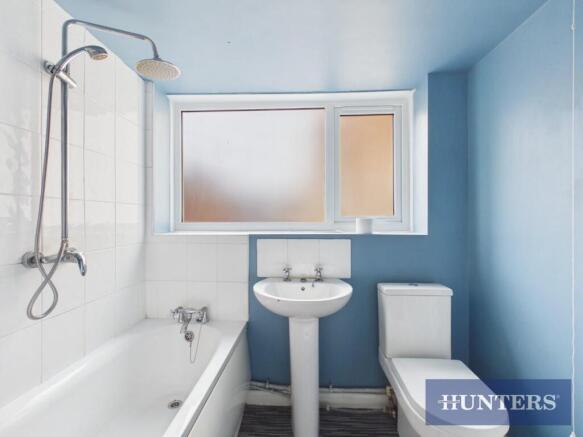 1 bed Apartment to rent Image 9