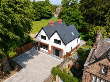 Beaconsfield Road, Woolton, Liverpool, Merseyside, L25