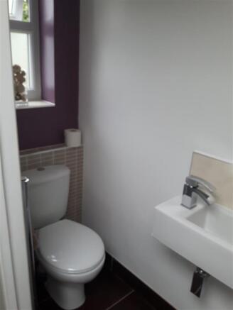 Cloakroom/WC/Shower 