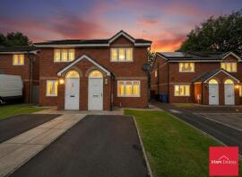 20, Apple Blossom Grove, Cadishead, Manchester M44 5FX