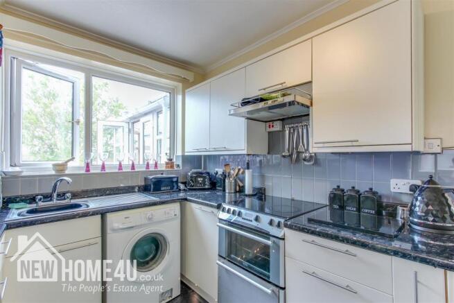 KITCHEN:
