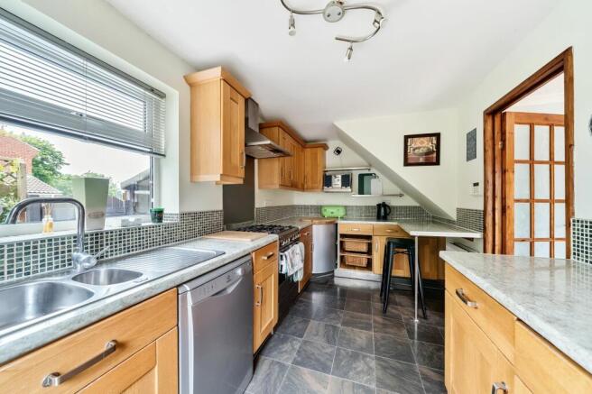 Kitchen / Breakfast Room